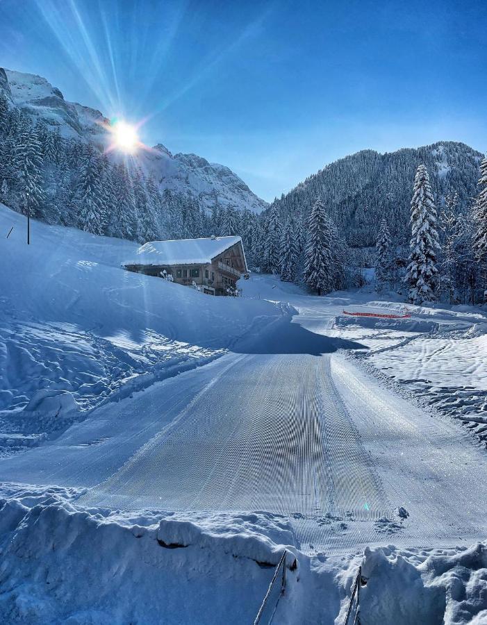 Champéry Guest House Du Grand Paradis - On Piste מראה חיצוני תמונה
